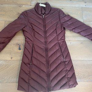 Maroon Patagonia Insulated Parka Size XS